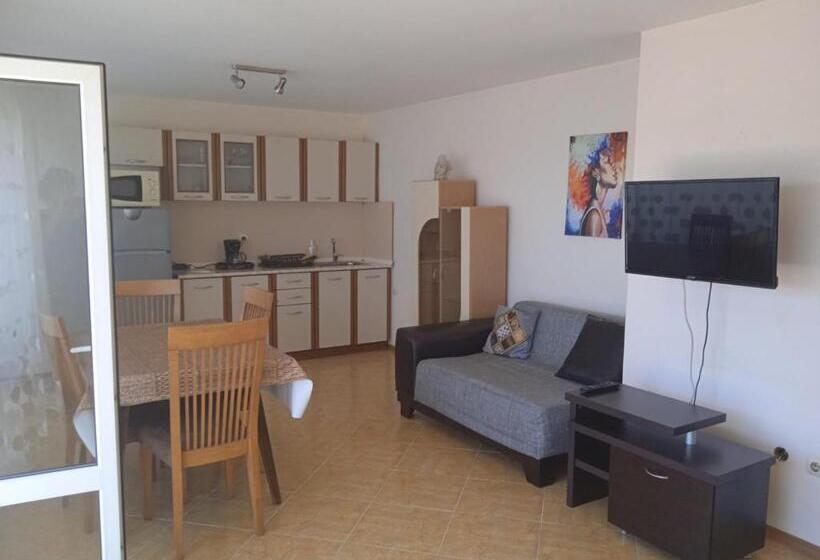 带2个卧室的公寓, Guest House Eos