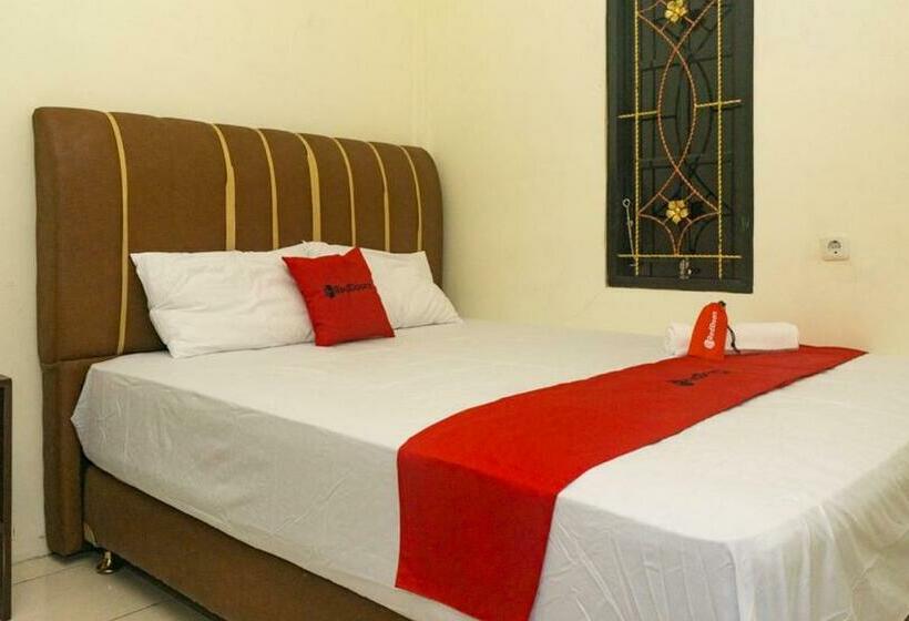 豪华房间, Reddoorz Near Sentani Airport Jayapura