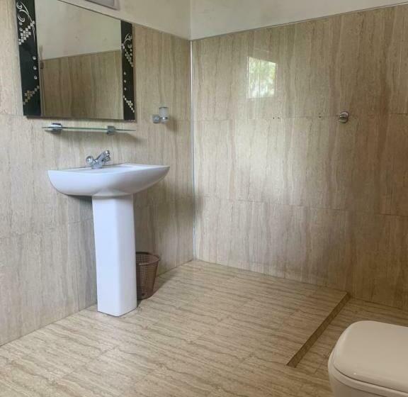 ファミリールーム, 360 Beach Residence