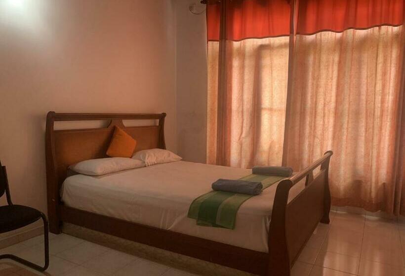 バス共有のスタンダードルーム, 360 Beach Residence