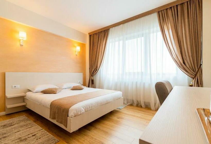 Номер Стандарт, Bulevard