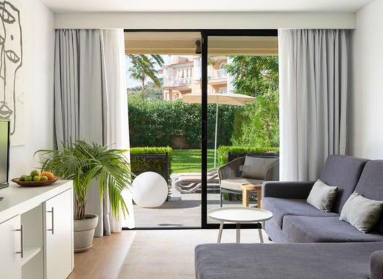 1 Bedroom Premium Apartment with Terrace, Aparthotel Bahia Pollensa