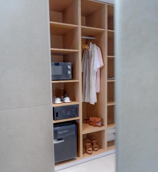 Номер Superior Вид на Бассейн, Aparthotel Bahia Pollensa