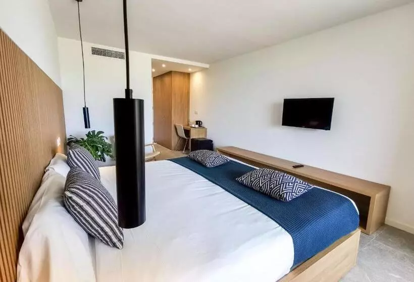 اتاق پرمیوم, Aparthotel Bahia Pollensa