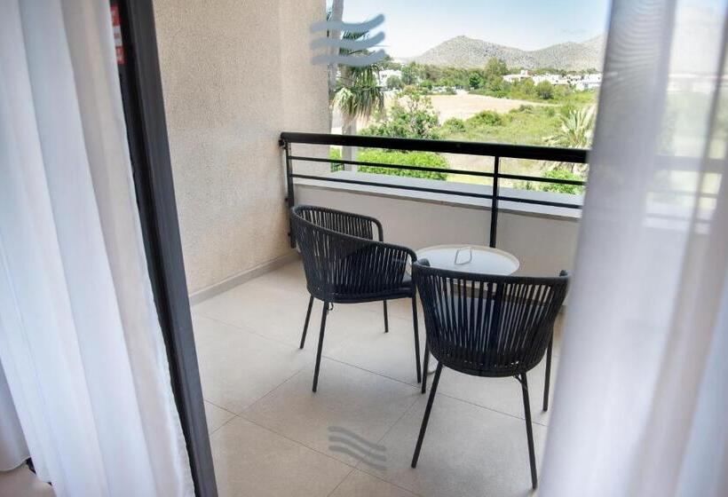 Номер Superior Вид на Сад, Aparthotel Bahia Pollensa