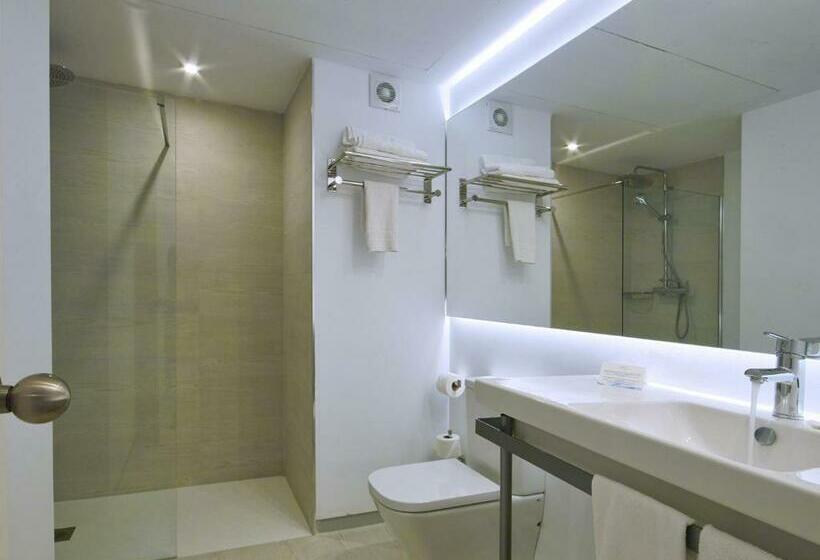 침실 1개 아파트, Balansat Resort