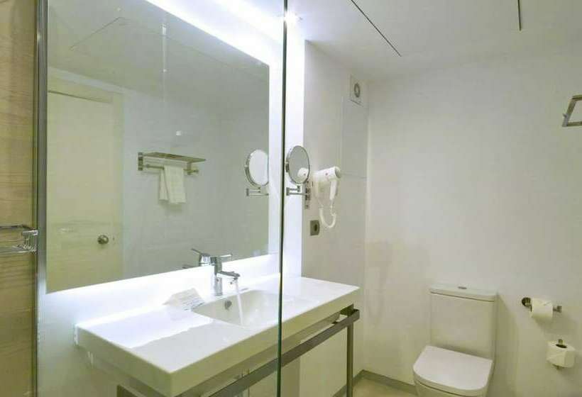 침실 1개 아파트, Balansat Resort