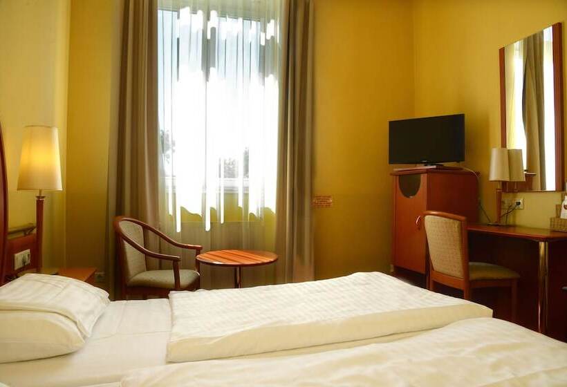 Номер Стандарт, City Partner Park Hotel Pelikan