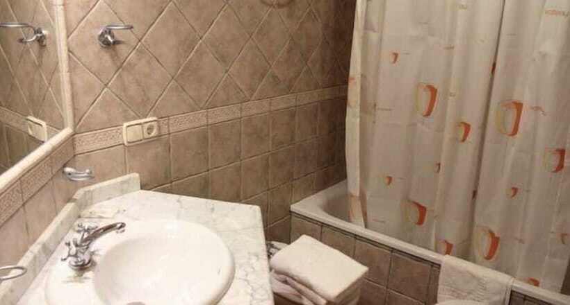 Апартаменты 3 Спальни, El Palacil