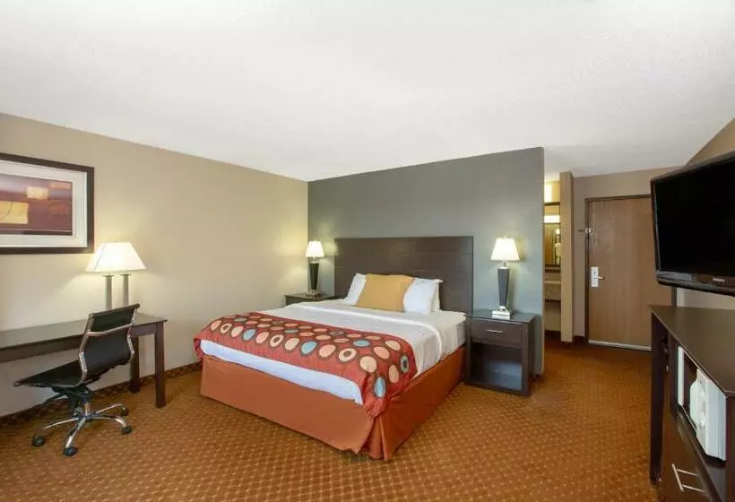 Sviitti King-vuode, Americinn By Wyndham Coralville