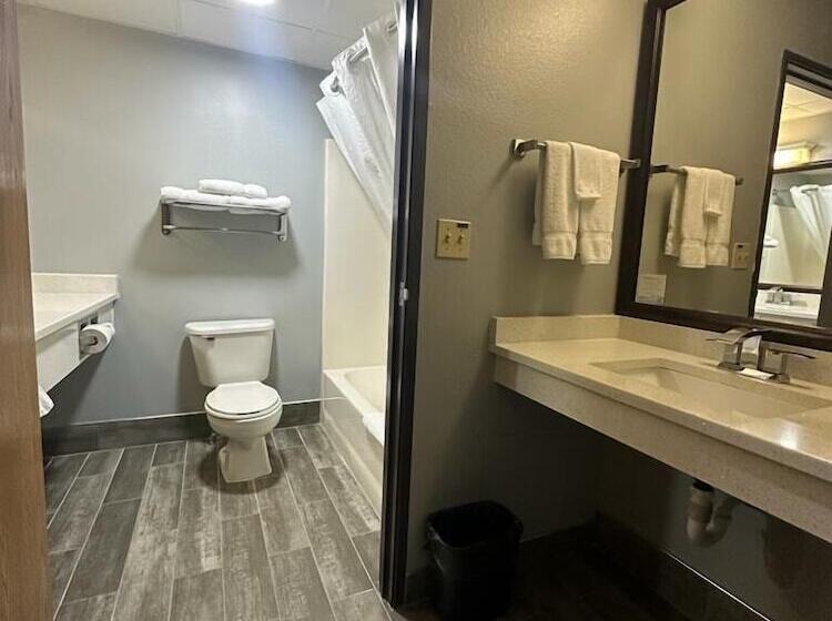 디럭스 룸, Americinn By Wyndham Stuart