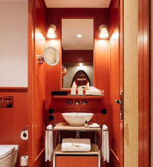 Quarto Estandar, Bairro Alto