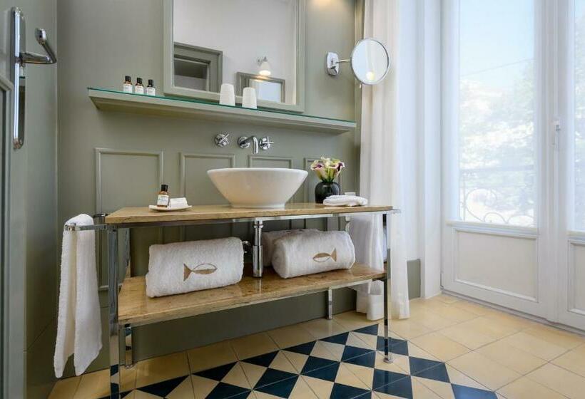 Quarto standard, Bairro Alto