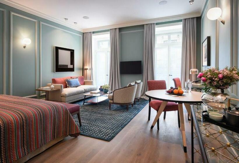 Suíte Júnior Deluxe, Bairro Alto