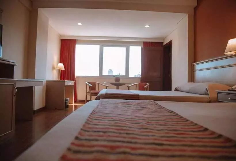 スーペリアールーム, Casa Real