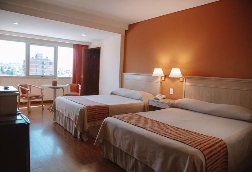 수피리어 룸, Casa Real