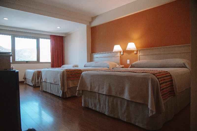 디럭스 트리플 룸, Casa Real