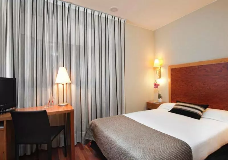 اتاق استاندارد یک نفره, Exe Plaza Delicias