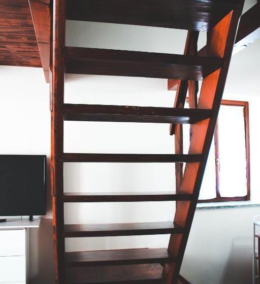 1 Bedroom Apartment Lake View, Fontaine Bleue