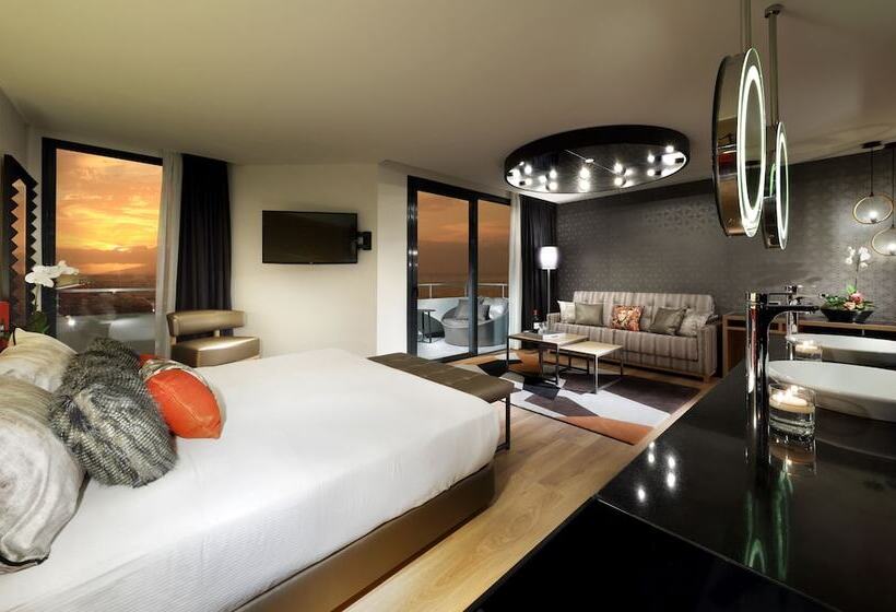 Студия Стандарт, Hard Rock Hotel Tenerife