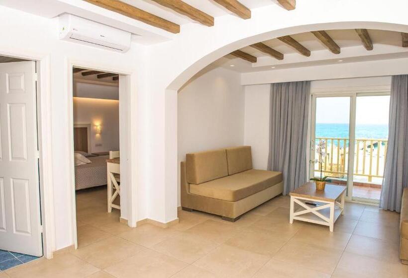 شقة غرفة واحدة, Mastichari Bay