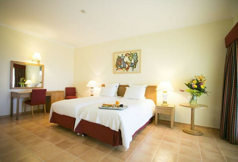 اتاق استاندارد با بالکن, Mirachoro Carvoeiro