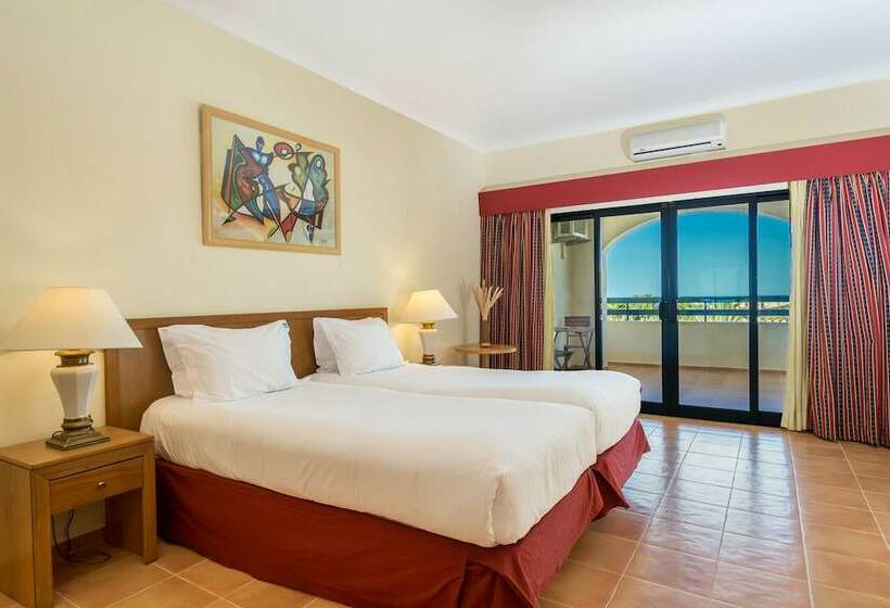 اتاق استاندارد با بالکن, Mirachoro Carvoeiro