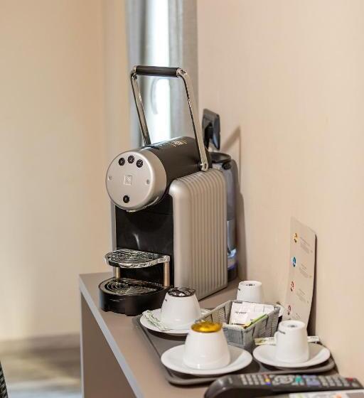 スーペリアールーム, Novara