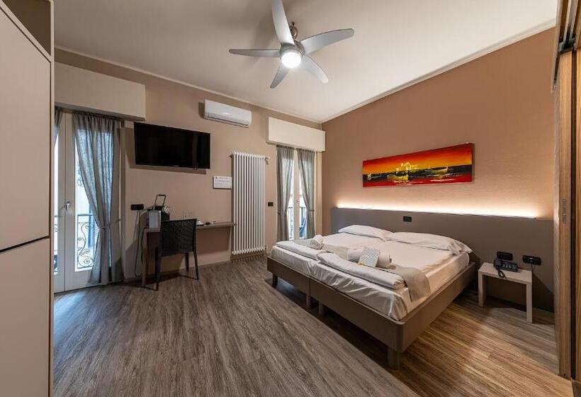 スーペリアールーム, Novara