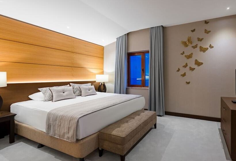 带大床的套房, Papillon Belvil Holiday Village   All Inclusive