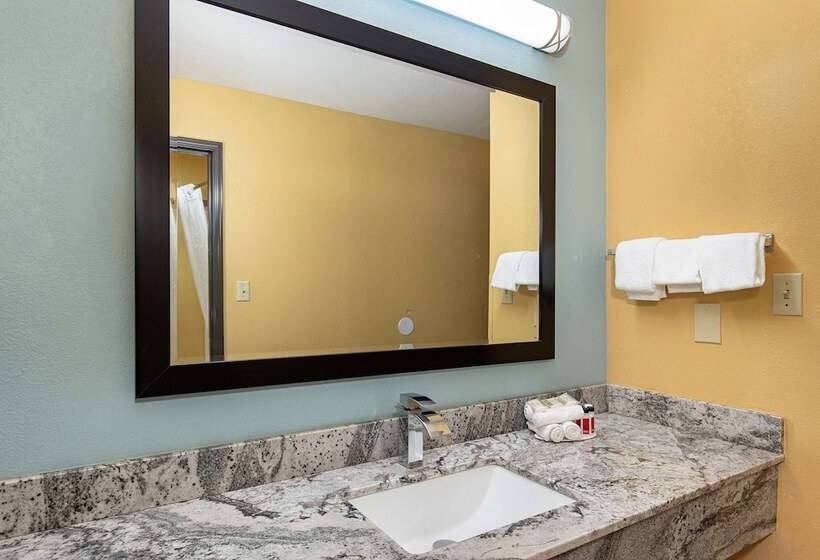 جناح, Super 8 By Wyndham Eddyville/kuttawa