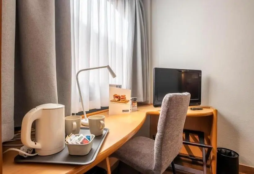 اتاق خانوادگی پایه, Travelodge Murcia