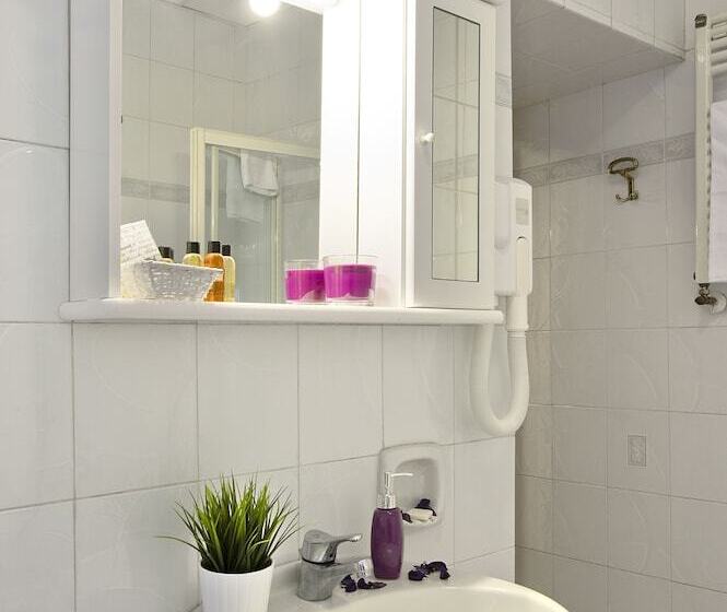 Camera Standard, Villa San Lorenzo Maria