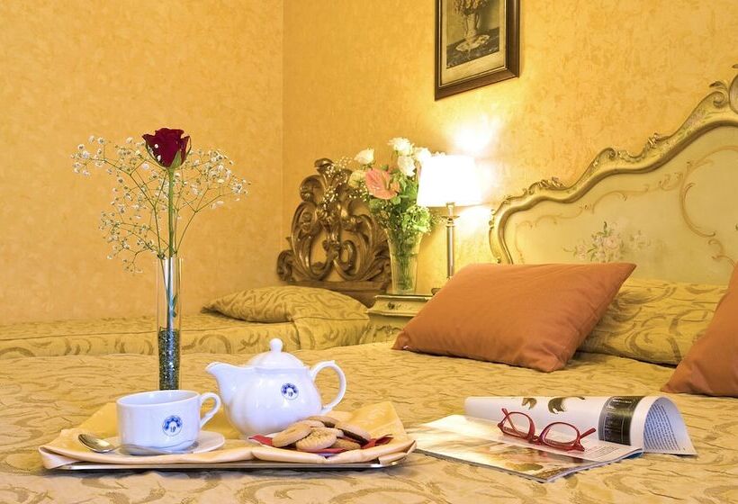 Camera Tripla Basic, Villa San Lorenzo Maria