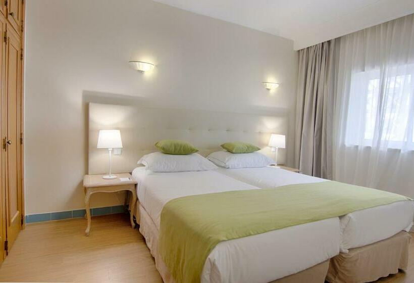 침실 2개 아파트, Luna Miramar Club