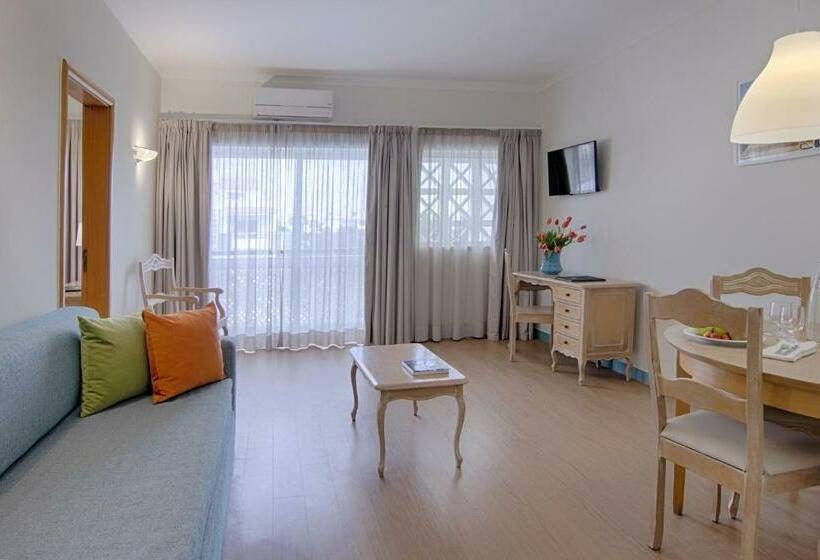 침실 2개 아파트, Luna Miramar Club