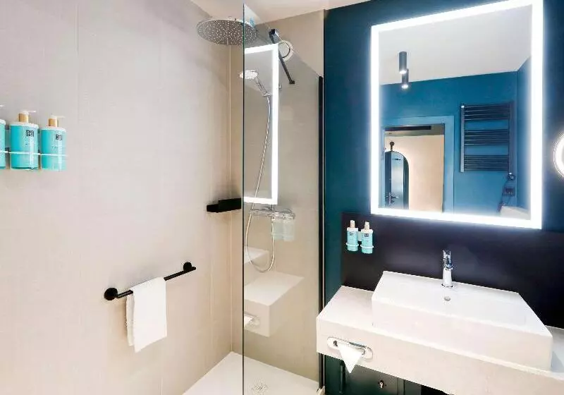 اتاق سوپریور, Novotel Warszawa Centrum