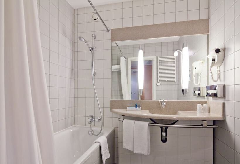 غرفة قياسية, Novotel Warszawa Centrum