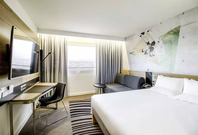 اتاق سوپریور, Novotel Warszawa Centrum