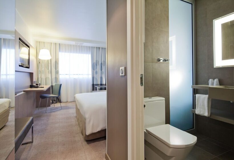 Номер Superior, Novotel Warszawa Centrum