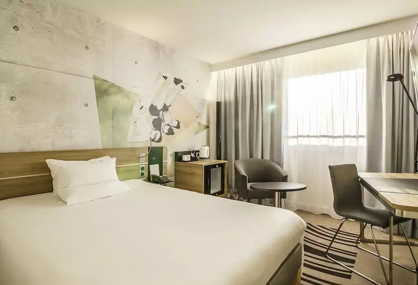 اتاق سوپریور, Novotel Warszawa Centrum