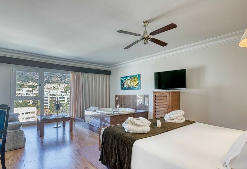 주니어 스위트, Senator Marbella