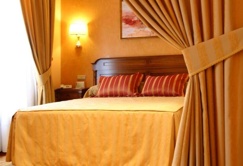 جناح جونيور, Sercotel Guadiana