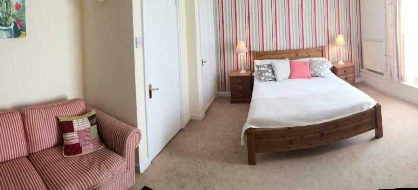 디럭스 룸, The Castle Inn