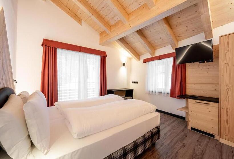 주니어 스위트 발코니, Albergo Garni Edy