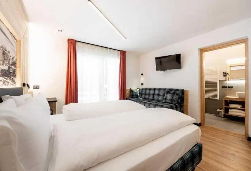 バルコニー付きスタンダードルーム, Albergo Garni Edy