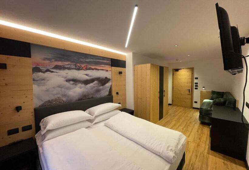 스탠다드 발코니 룸, Albergo Garni Edy