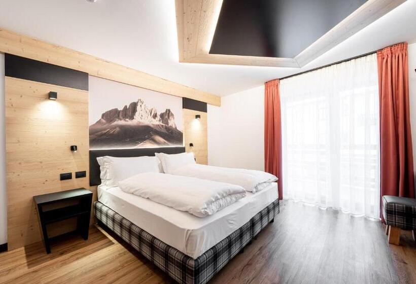 주니어 스위트 발코니, Albergo Garni Edy