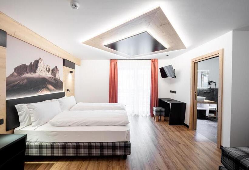 주니어 스위트 발코니, Albergo Garni Edy