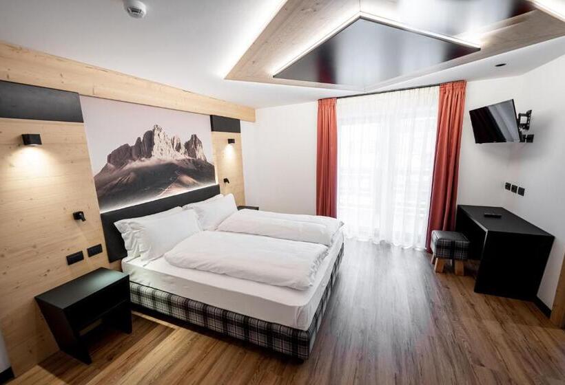 주니어 스위트 발코니, Albergo Garni Edy